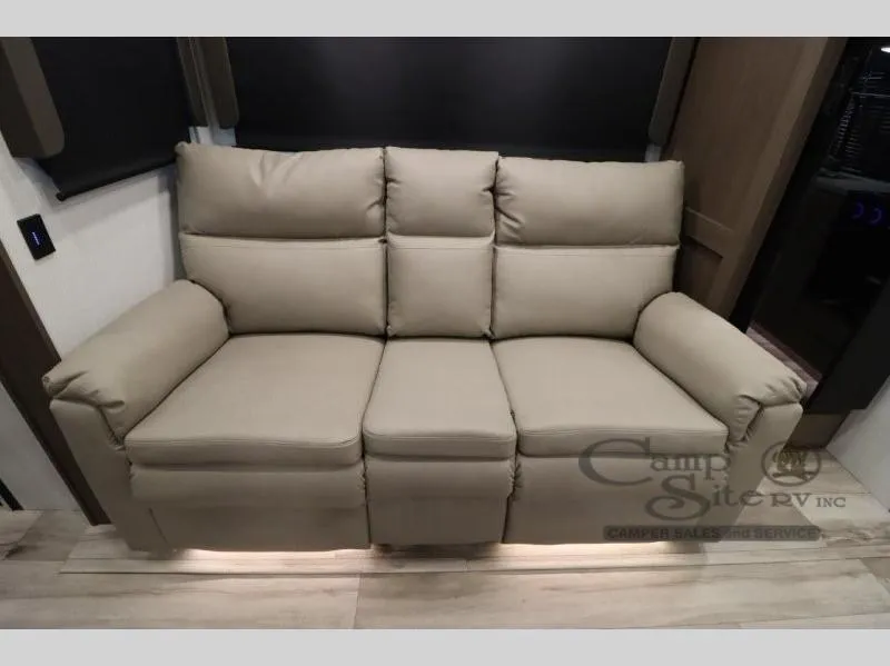 2027 Keystone RV Cougar Half-Ton 29MBD - Photo 4