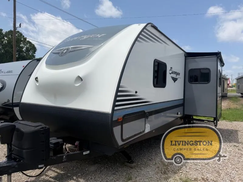 2018 Forest River RV Surveyor 251RKS - Photo 3