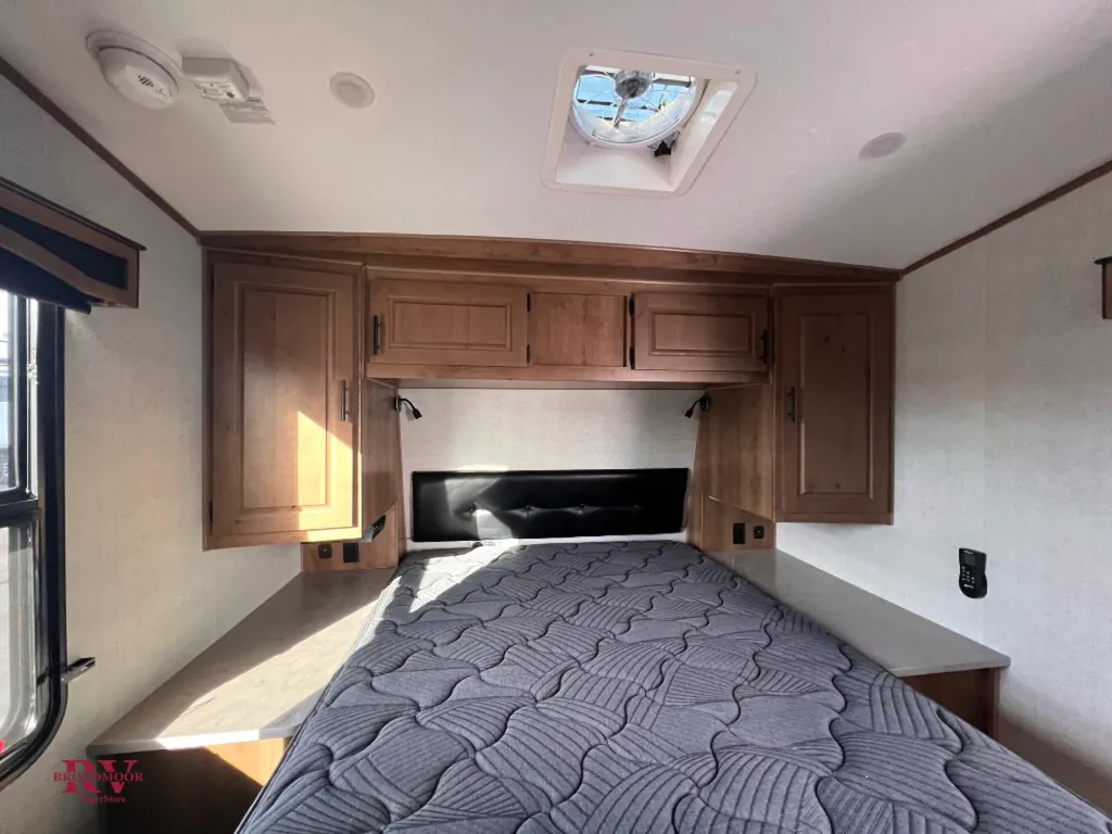 2027 Outdoors RV Trail Series 29TRX, Photos photo 15