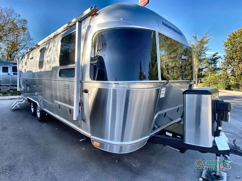 2026 Airstream Globetrotter 27FB - Photo 3