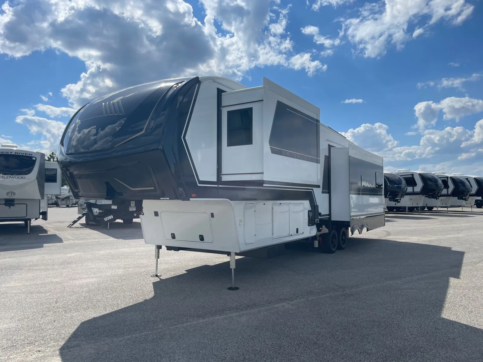 2026 Brinkley Model Z 3600 - Photo 3