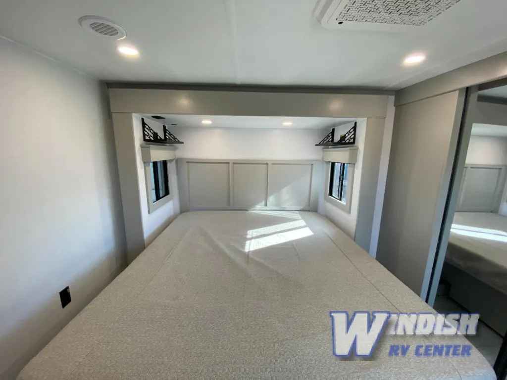 2026 Keystone Montana 385BR, Photos photo 7