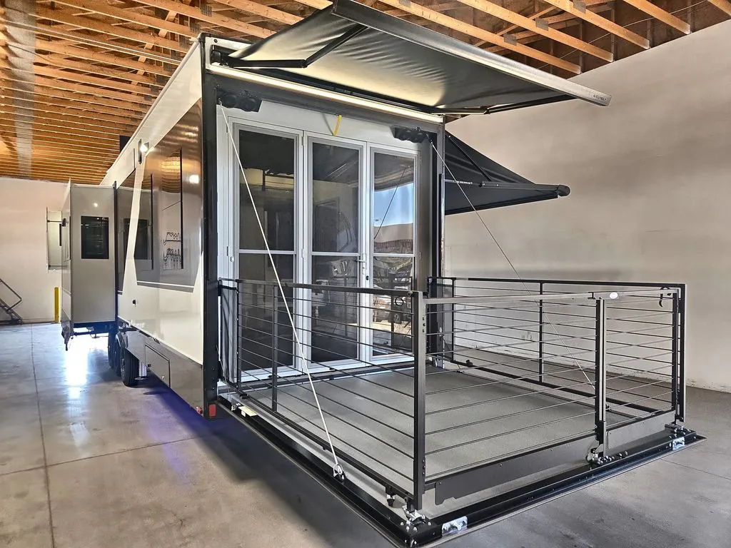 2026 Brinkley Model G 4170, Photos photo 6
