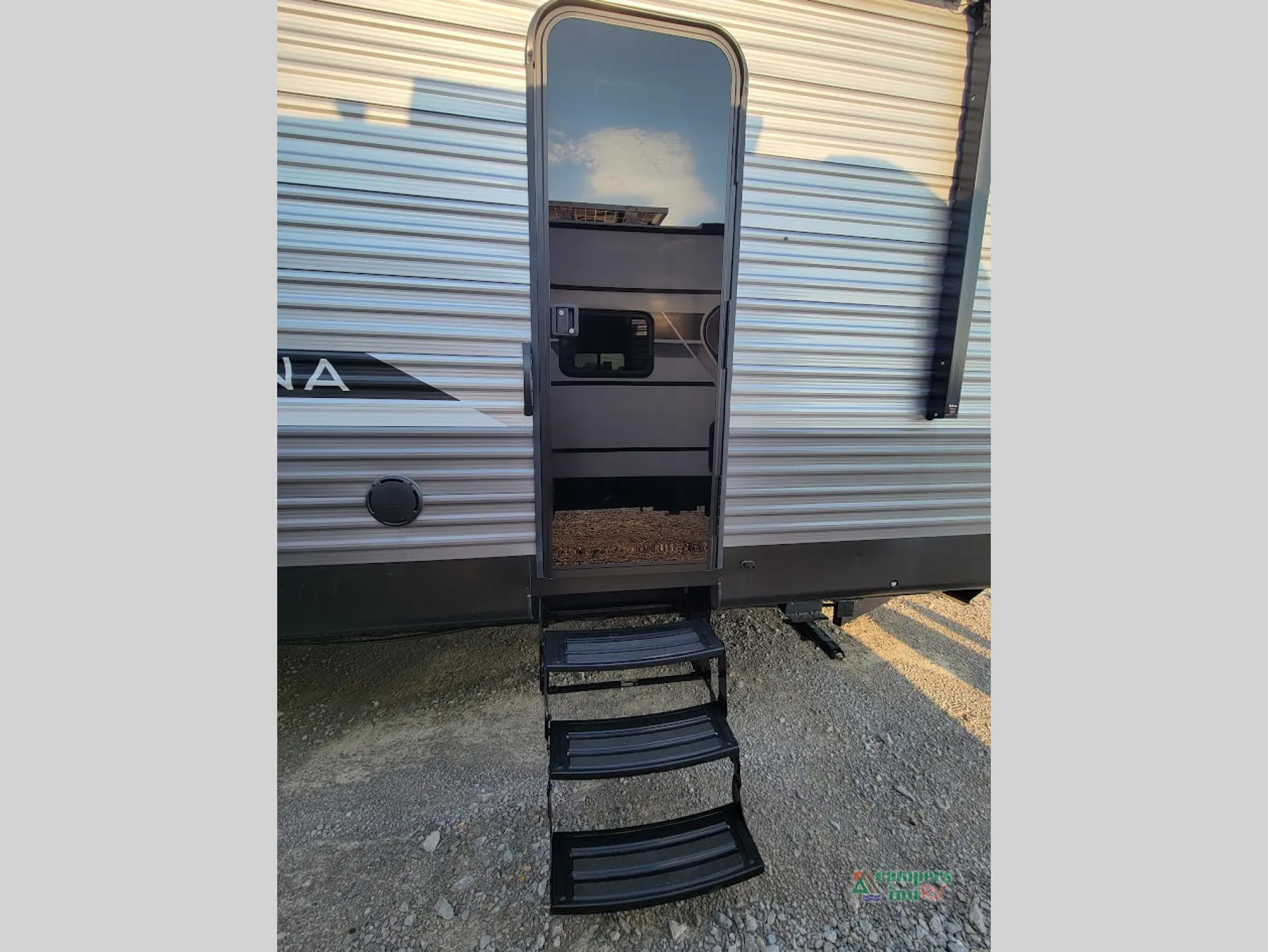 2025 Coachmen Catalina Destination Series 40BHTS - Photo 3