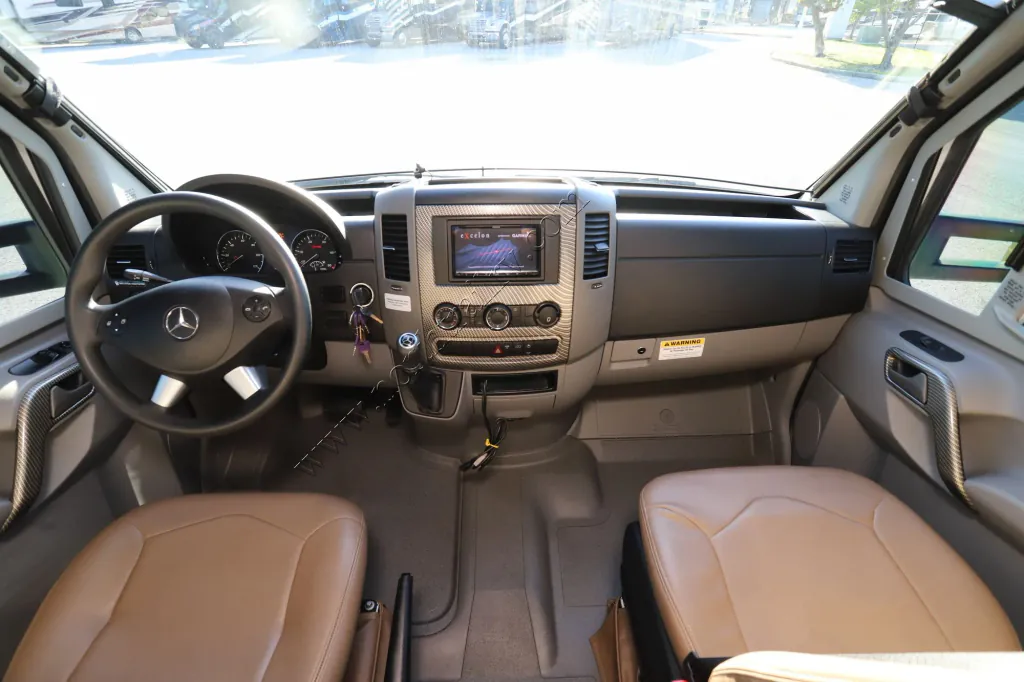 2019 Tiffin Wayfarer 24 TW, Photos photo 14