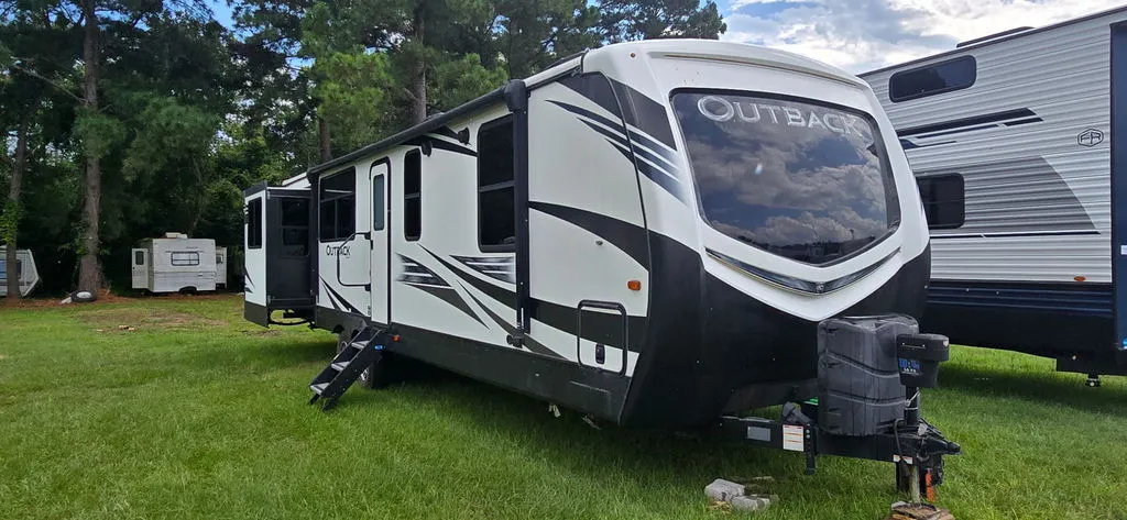 2020 Keystone Outback 341RD - Photo 2