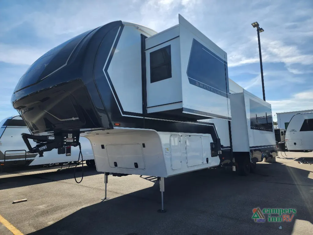 2026 Brinkley Model Z 3515, Photos photo 4