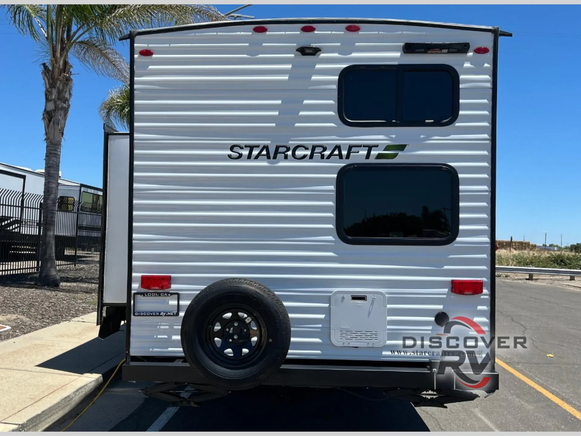 2025 Starcraft Autumn Ridge 27BHP - Photo 4