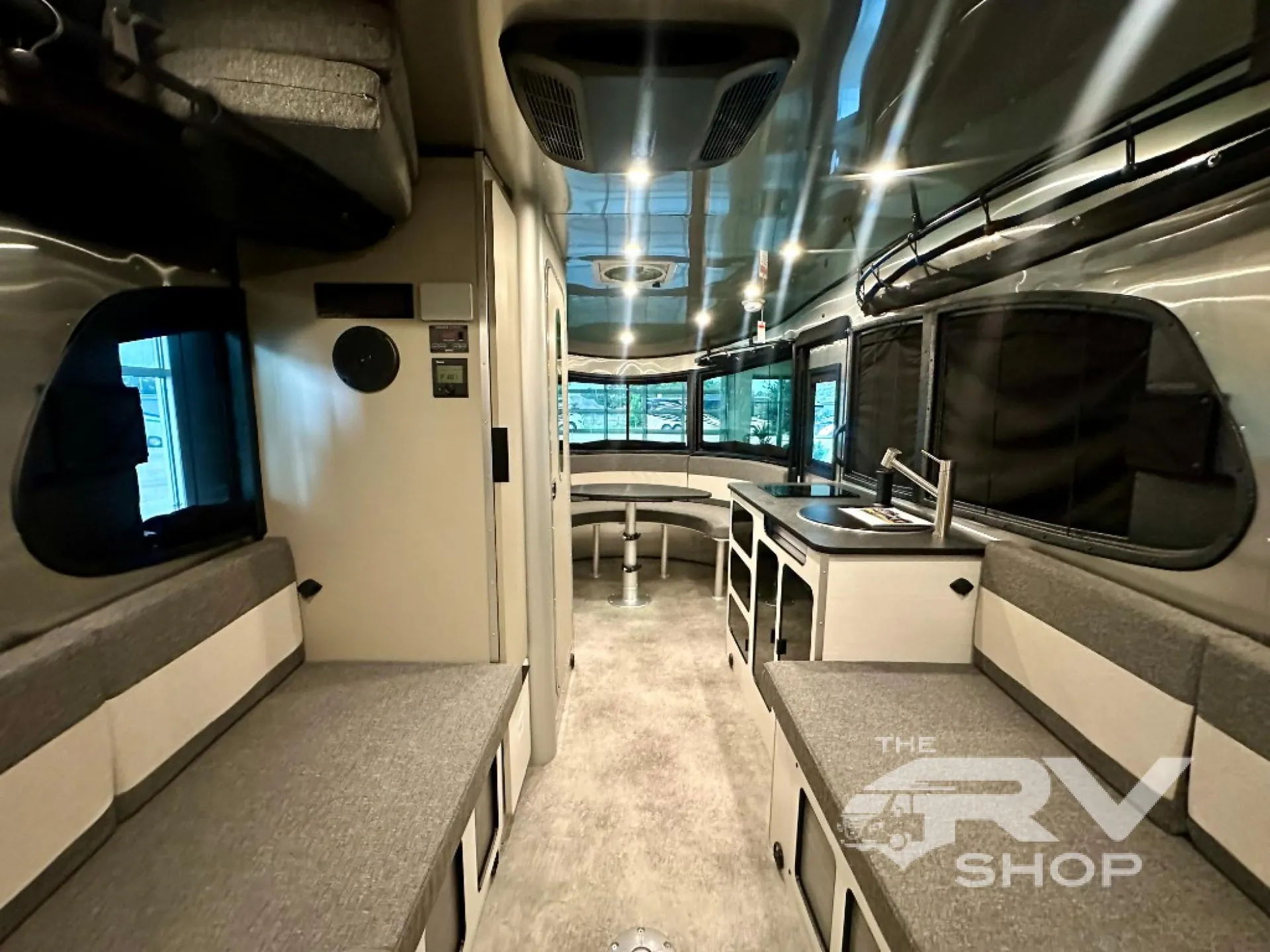 2025 Airstream Basecamp 20XE - Photo 3