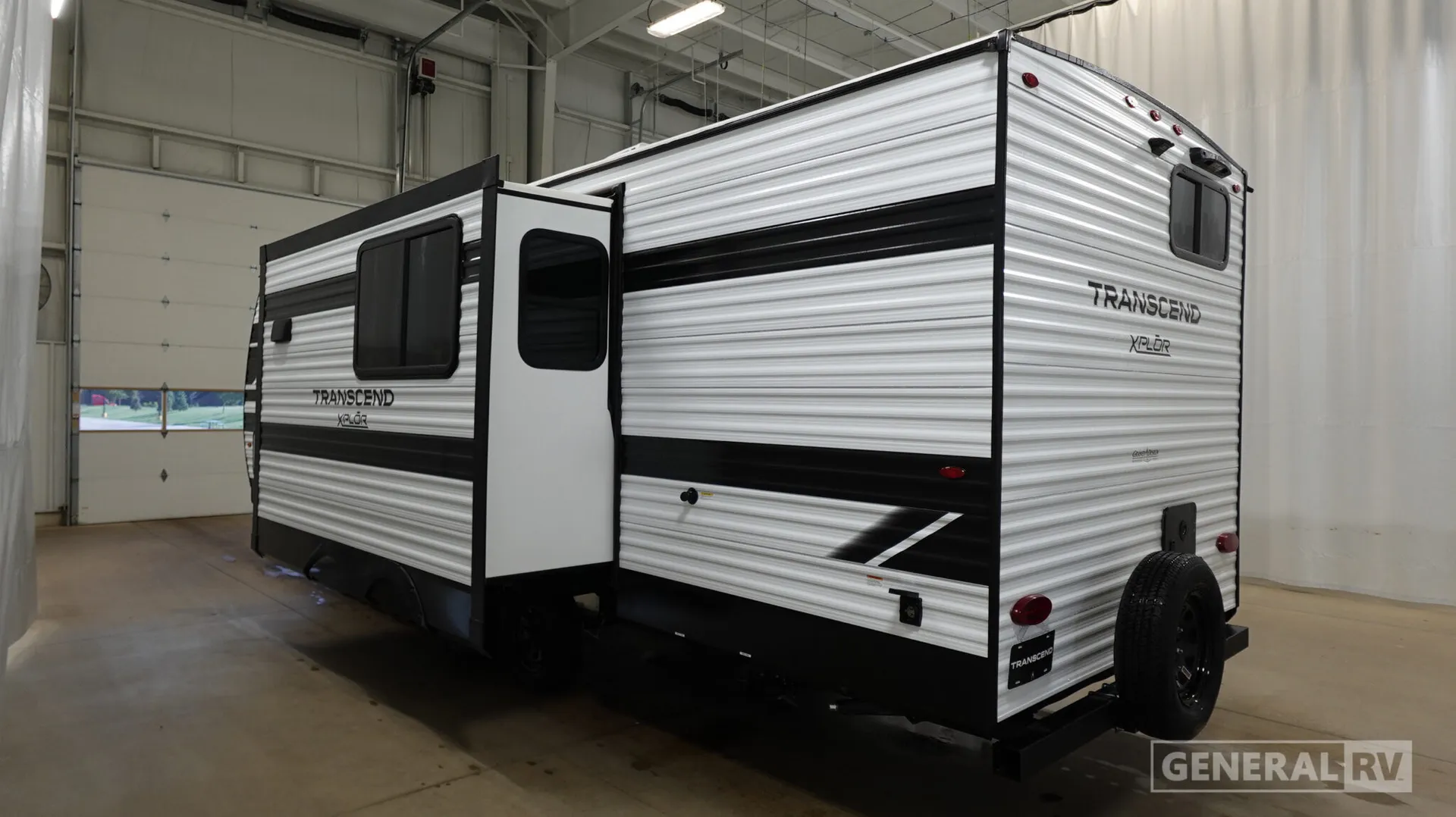 2027 Grand Design Transcend Xplor 26BHX - Photo 4