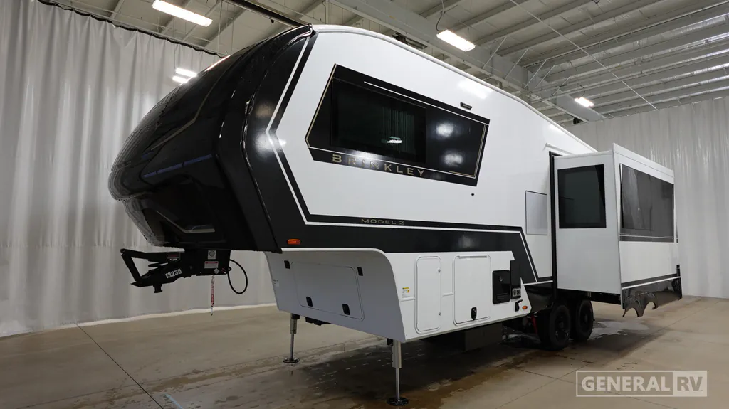 2026 Brinkley Model Z 2680, Photos photo 5
