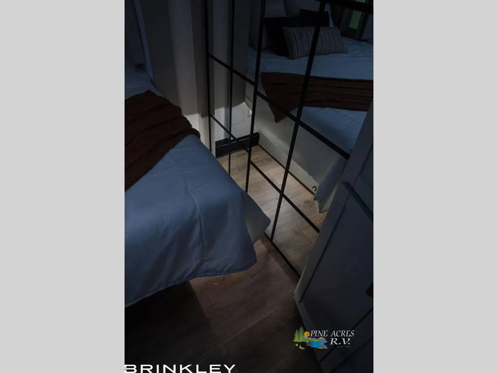 2026 Brinkley Model Z 3515, Photos photo 86
