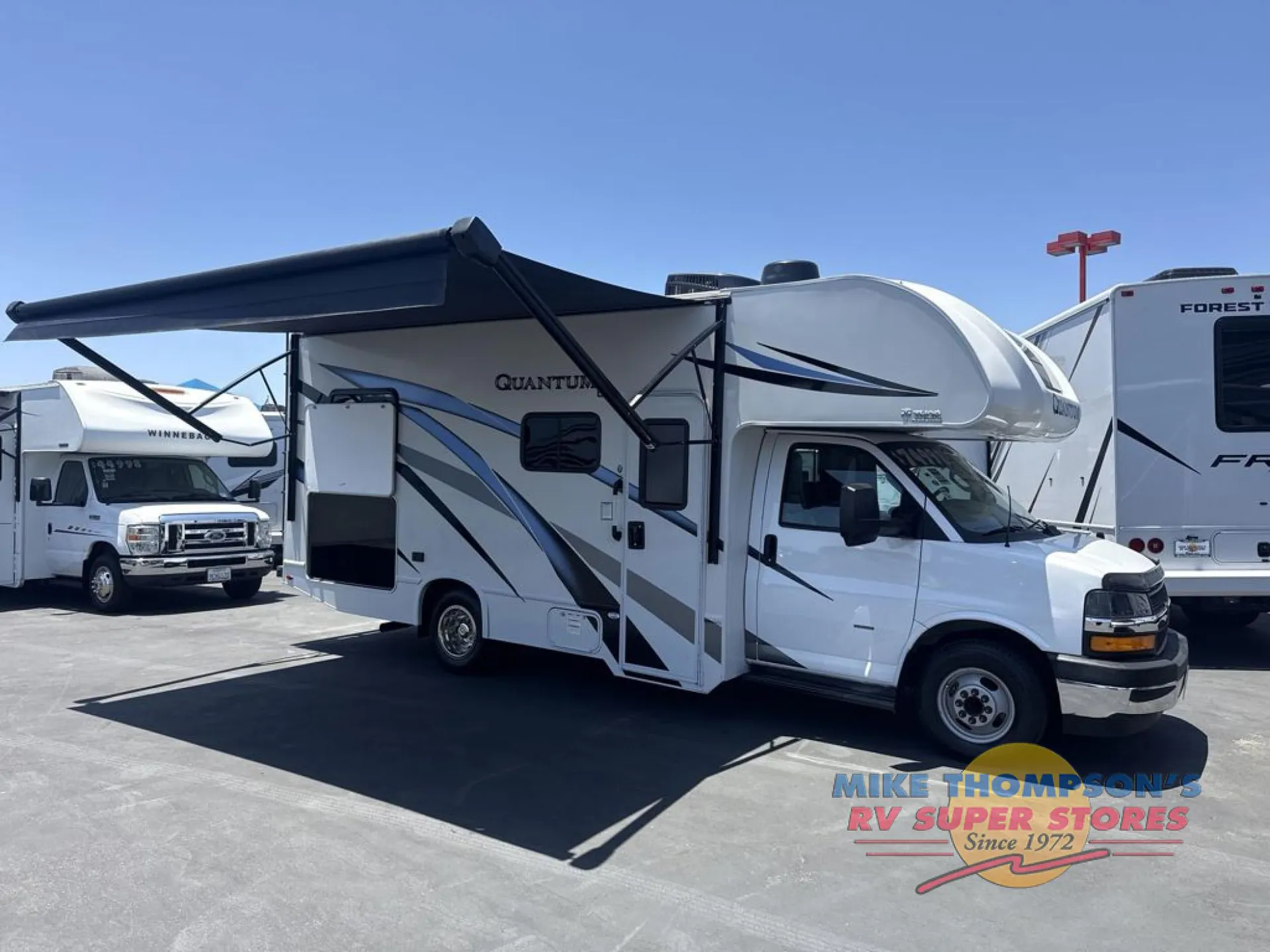 2023 Thor Motor Coach Quantum LC LC22 - Photo 2