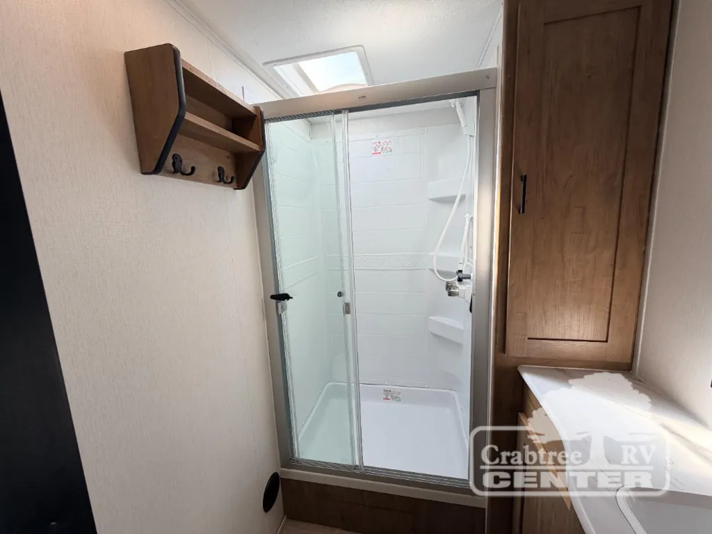 2024 Coachmen Freedom Express Ultra Lite 274RKS, Photos photo 13