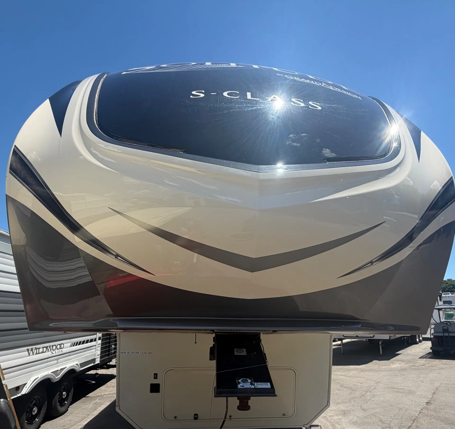 2021 Grand Design Solitude S-Class 3740BH - Photo 2