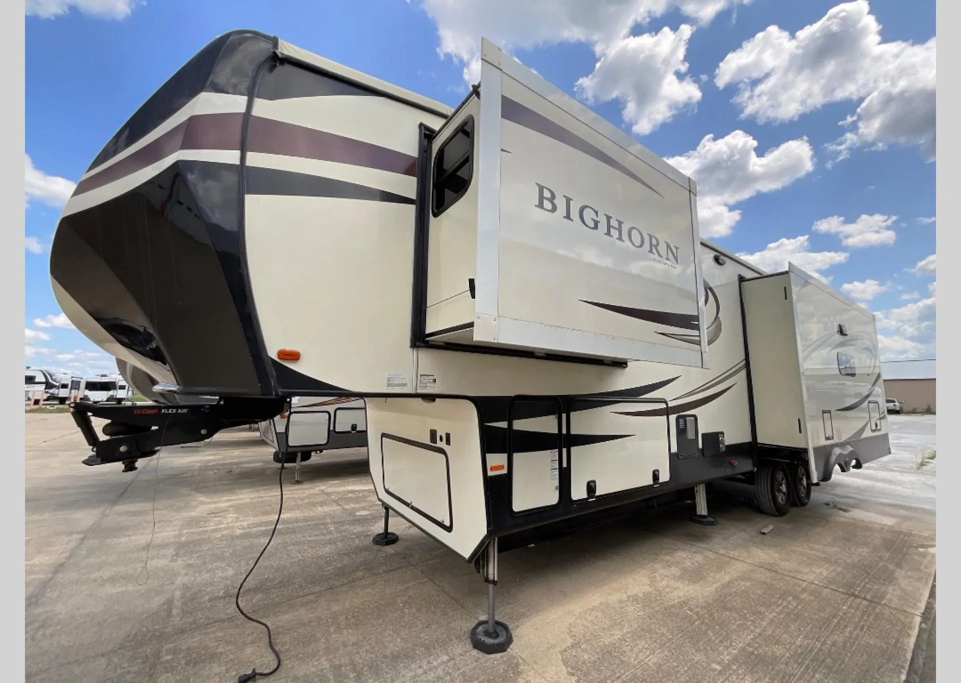 2017 Heartland Bighorn 3675EL - Photo 4
