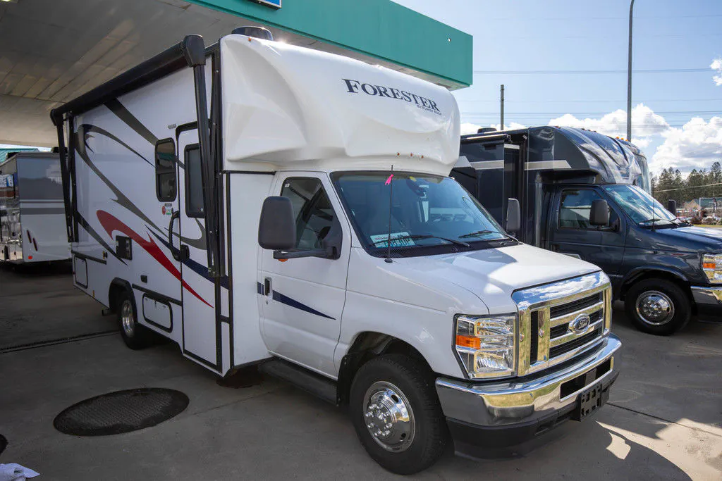 2024 Forest River Forester 2861DS - Photo 3