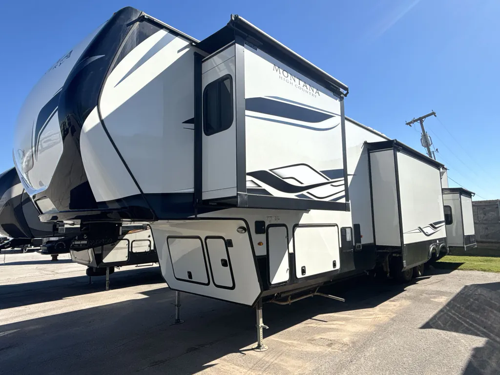 2024 Keystone Montana High Country 381TB, Photos photo 6