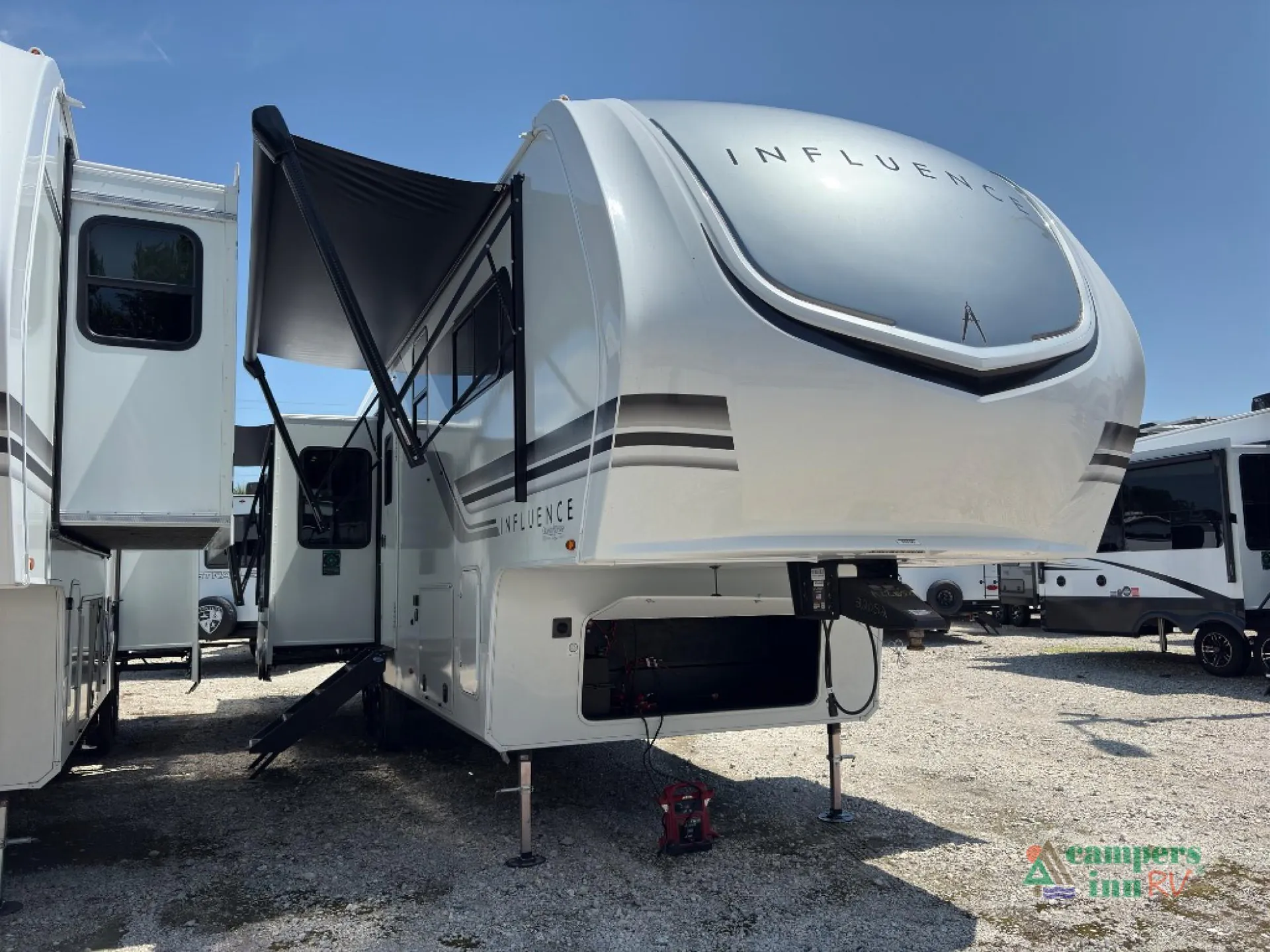2026 Grand Design Influence 3003RL - Photo 4