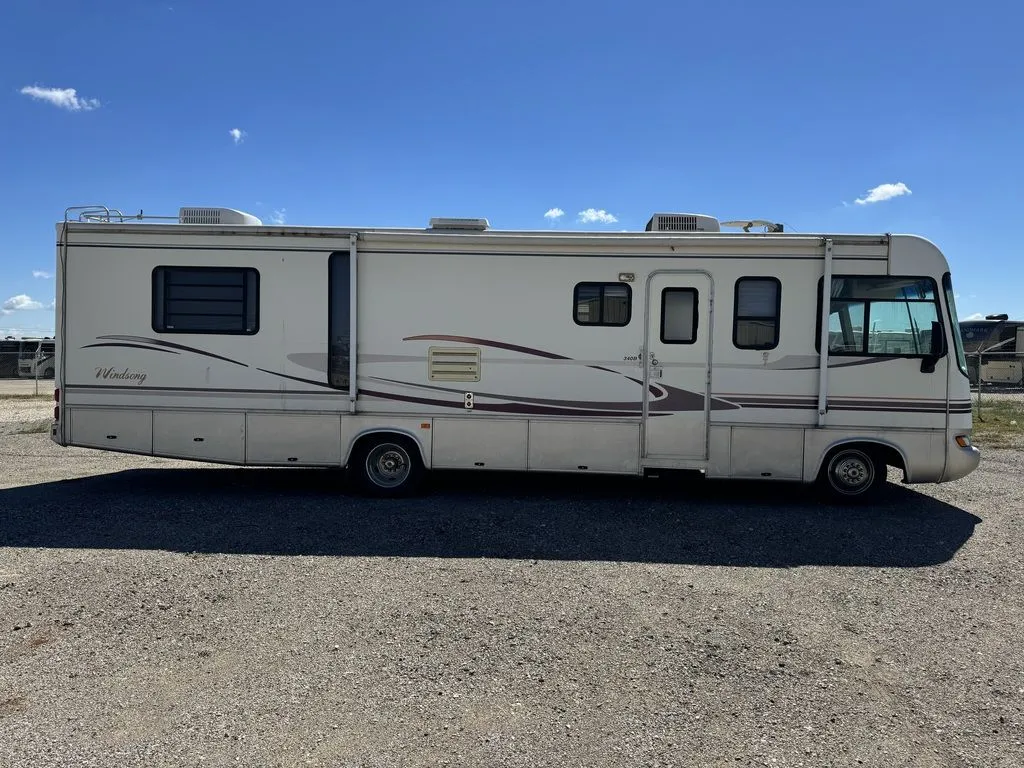 1999 Forest River Windsong 340B - Photo 3