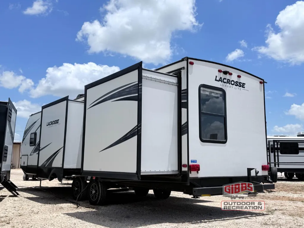 2020 Prime Time LaCrosse 3380IB, Photos photo 8
