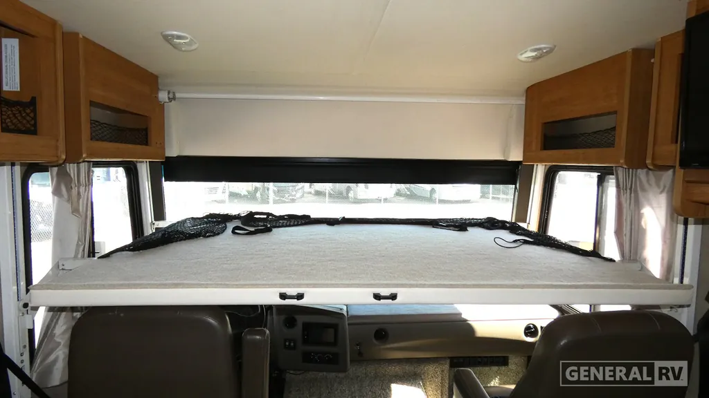 2016 Fleetwood Flair 26D, Photos photo 14