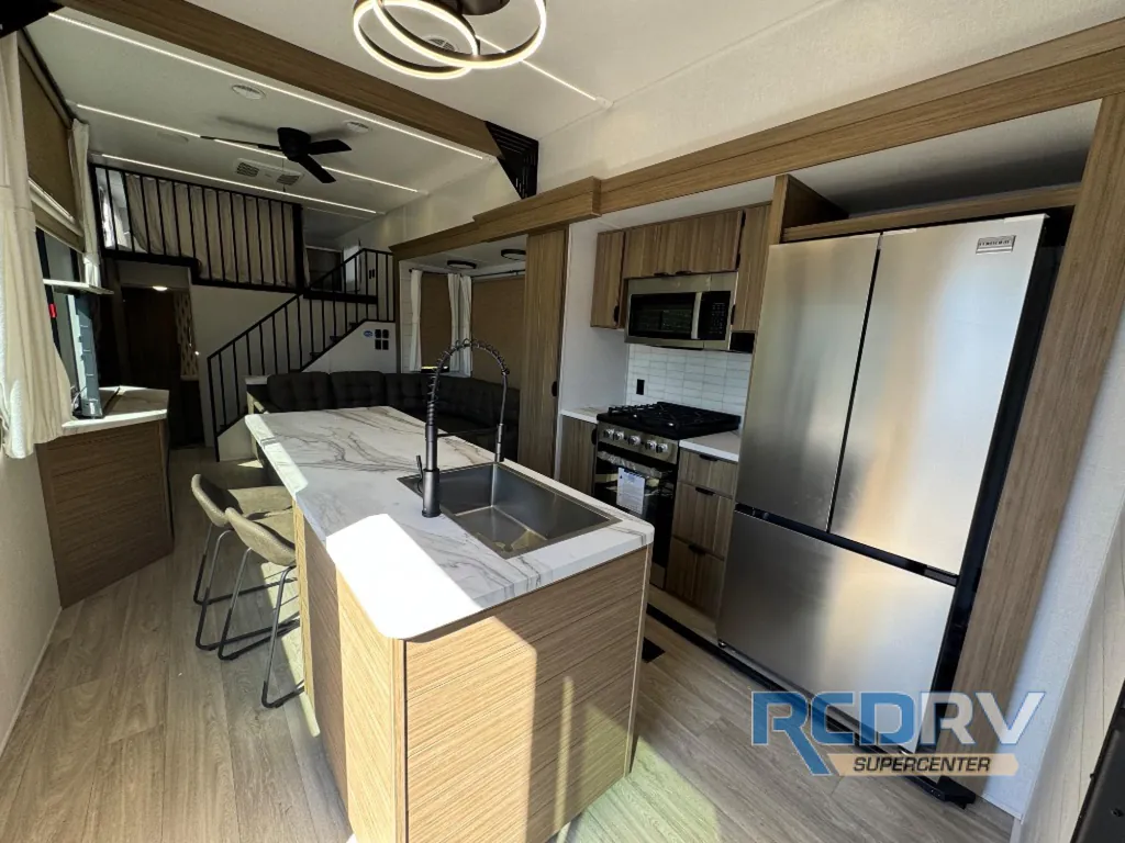 2027 Forest River Salem Grand Villa 42ZEN, Photos photo 3