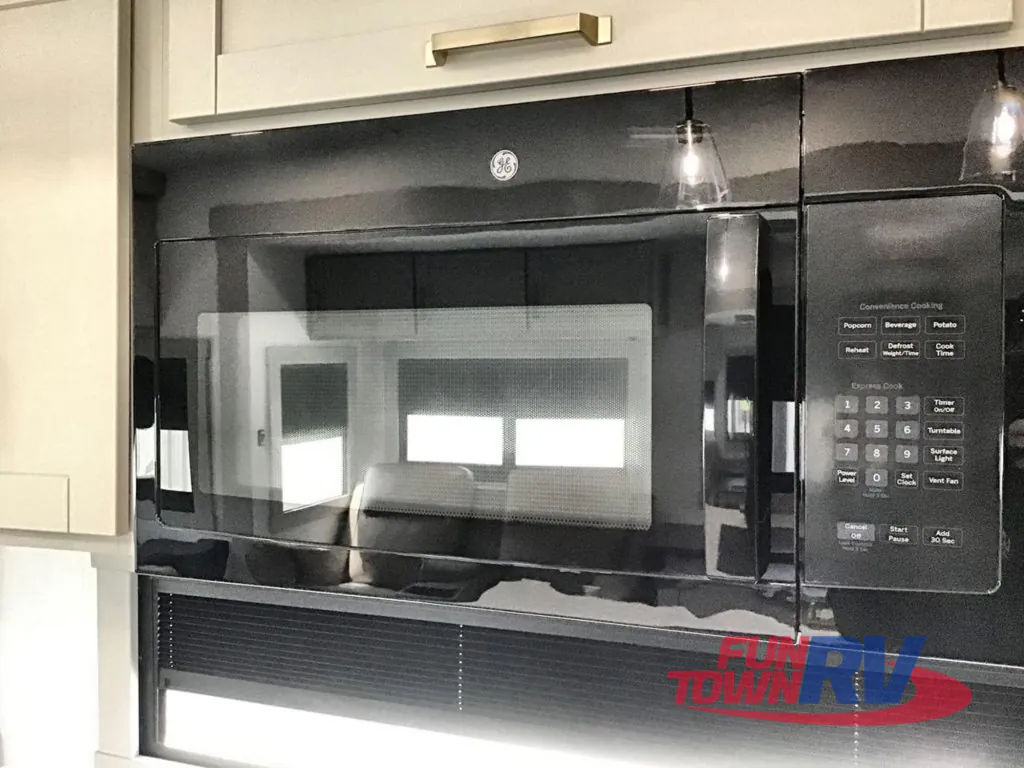2026 Brinkley Model Z 3600, Photos photo 19
