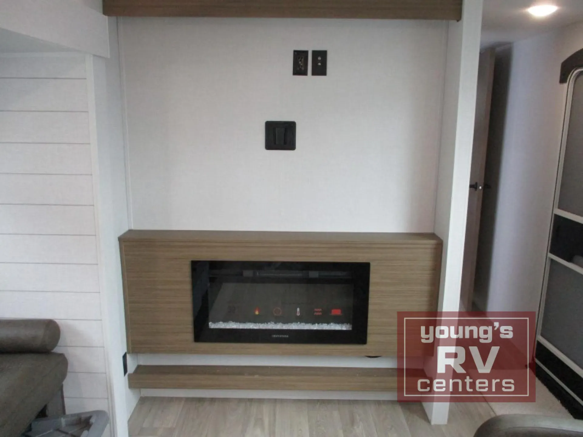 2027 Forest River Salem 27RK — Photo 7