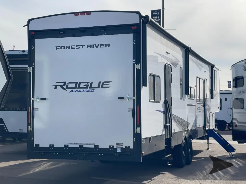 2027 Forest River Vengeance Rogue Armored 4015, Photos photo 11