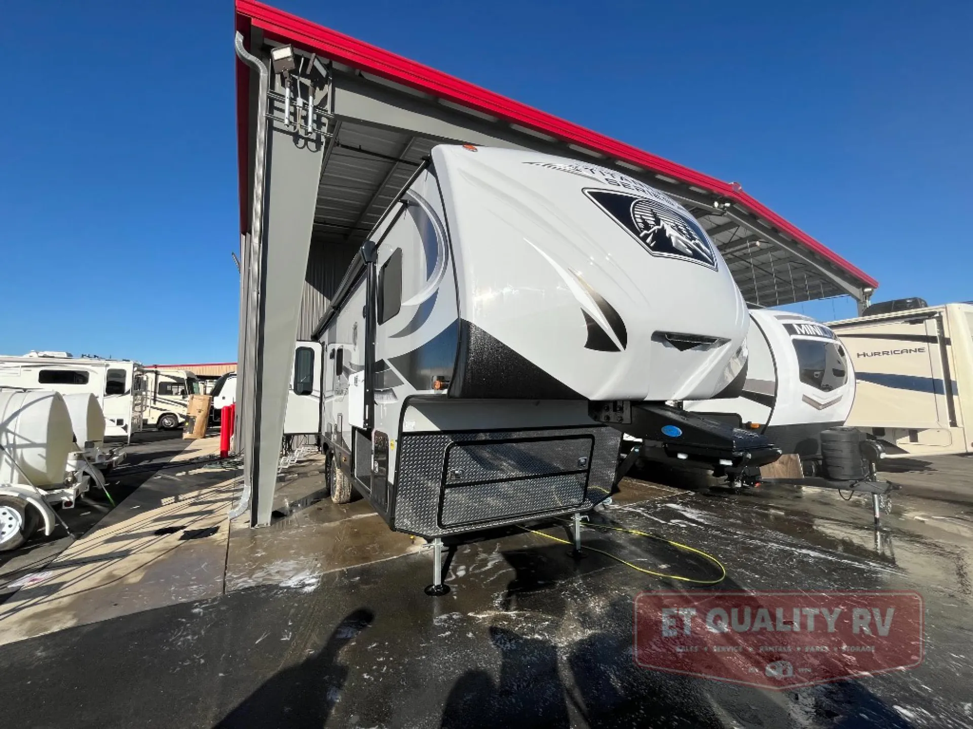 2026 Outdoors RV Glacier Peak Titanium Series F26RDS - Photo 2