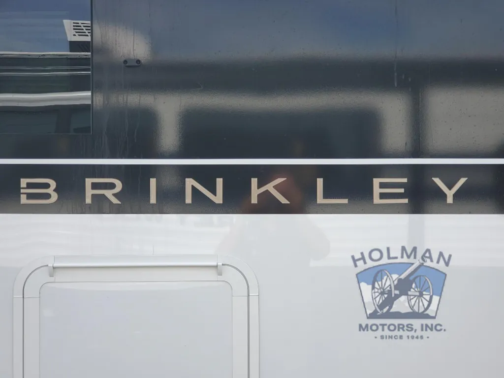2027 Brinkley Model I 290, Photos photo 8