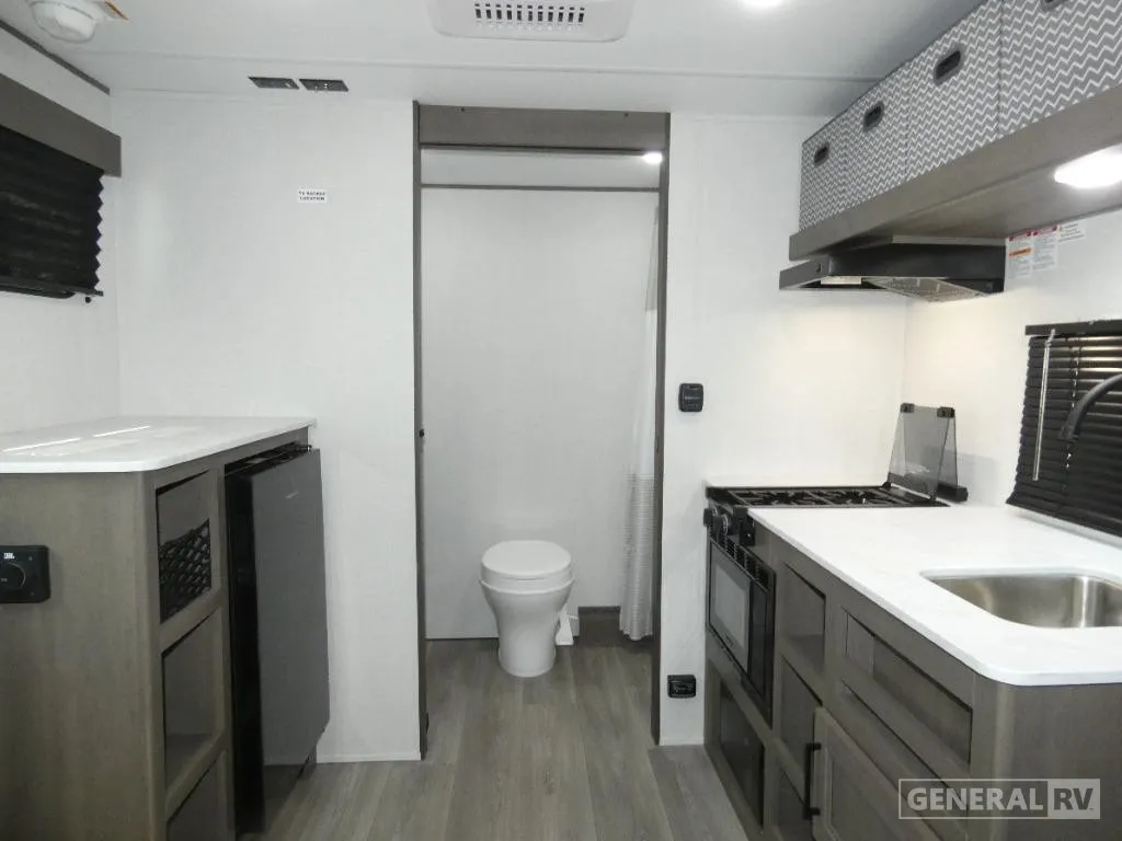 2026 Grand Design Transcend One 131DL - Photo 3