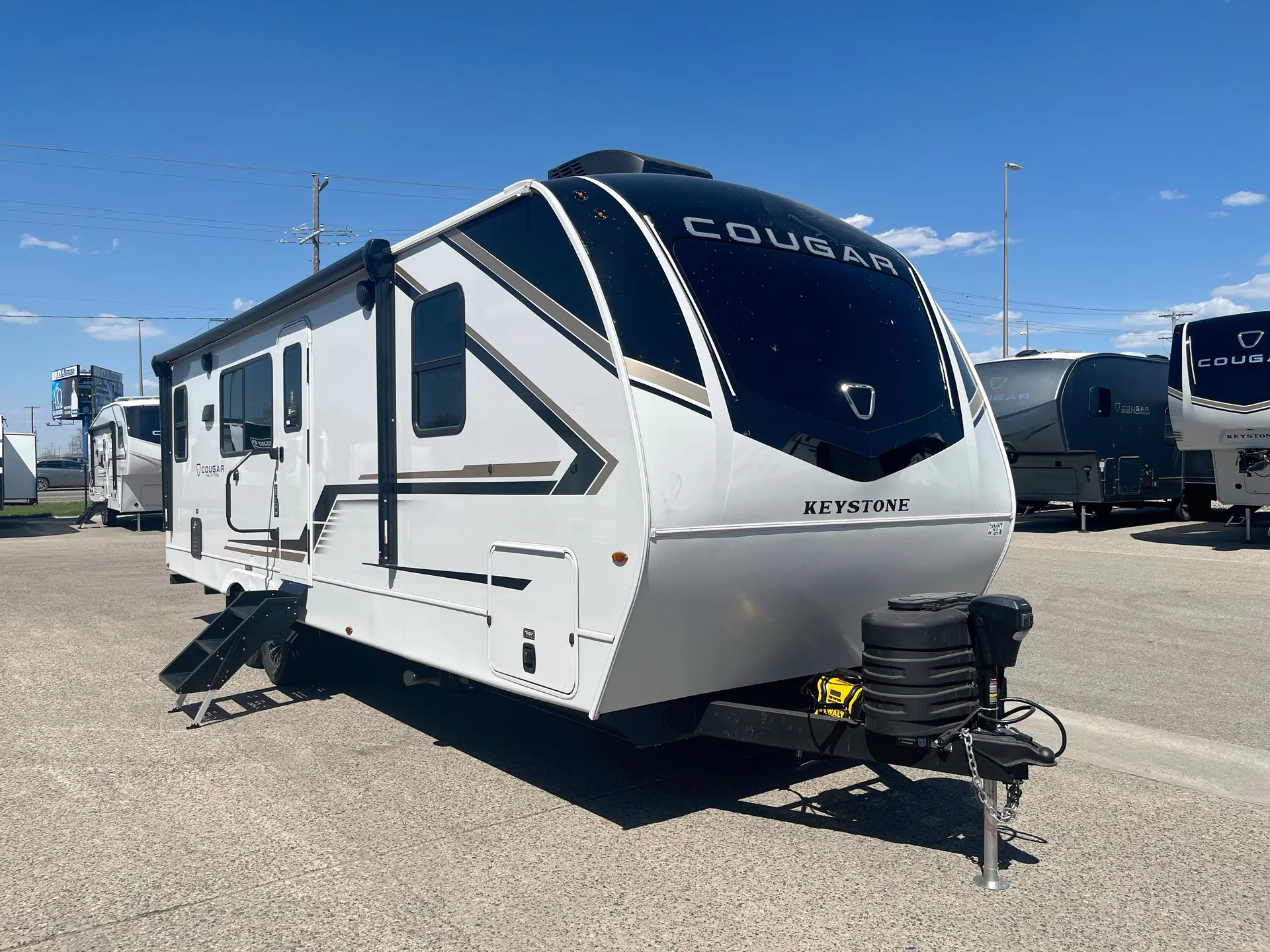 2026 Keystone Cougar Half-Ton 26LBW - Photo 2