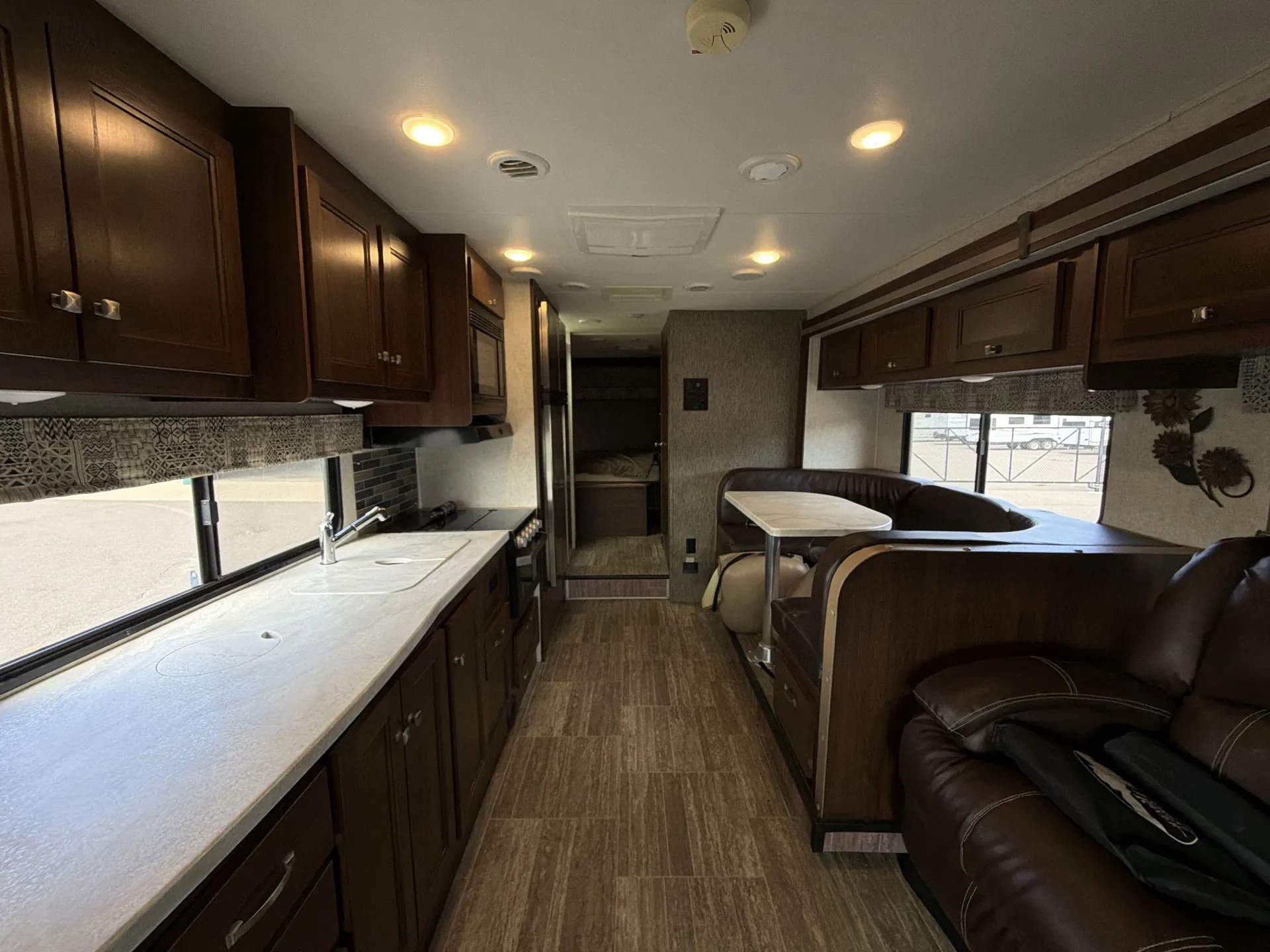 2018 Forest River Sunseeker 3010DS — living area main