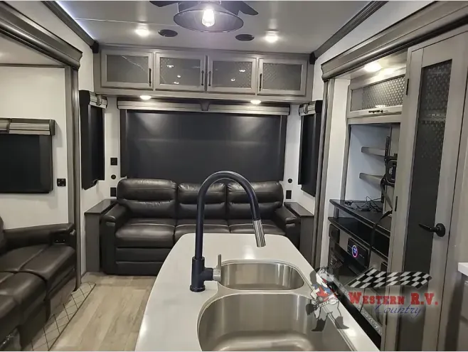 2022 Keystone Montana 3931FB - Photo 3