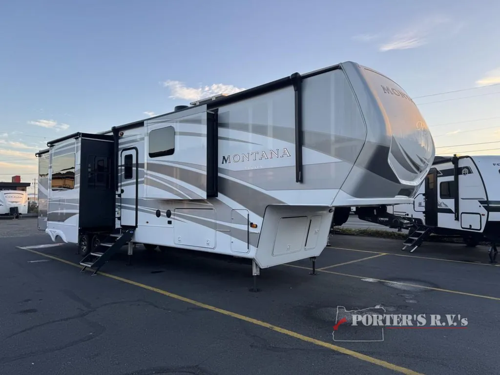 2023 Keystone Montana 3901RK, Photos photo 5