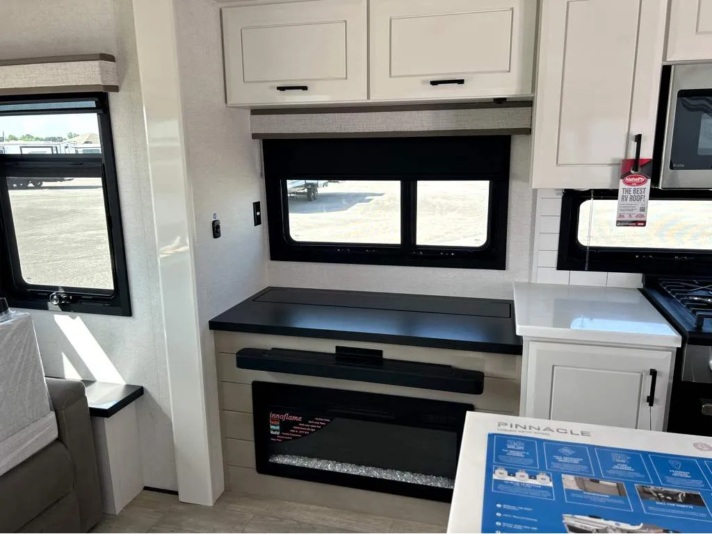 2026 Jayco Pinnacle 36FBTS, Photos photo 13