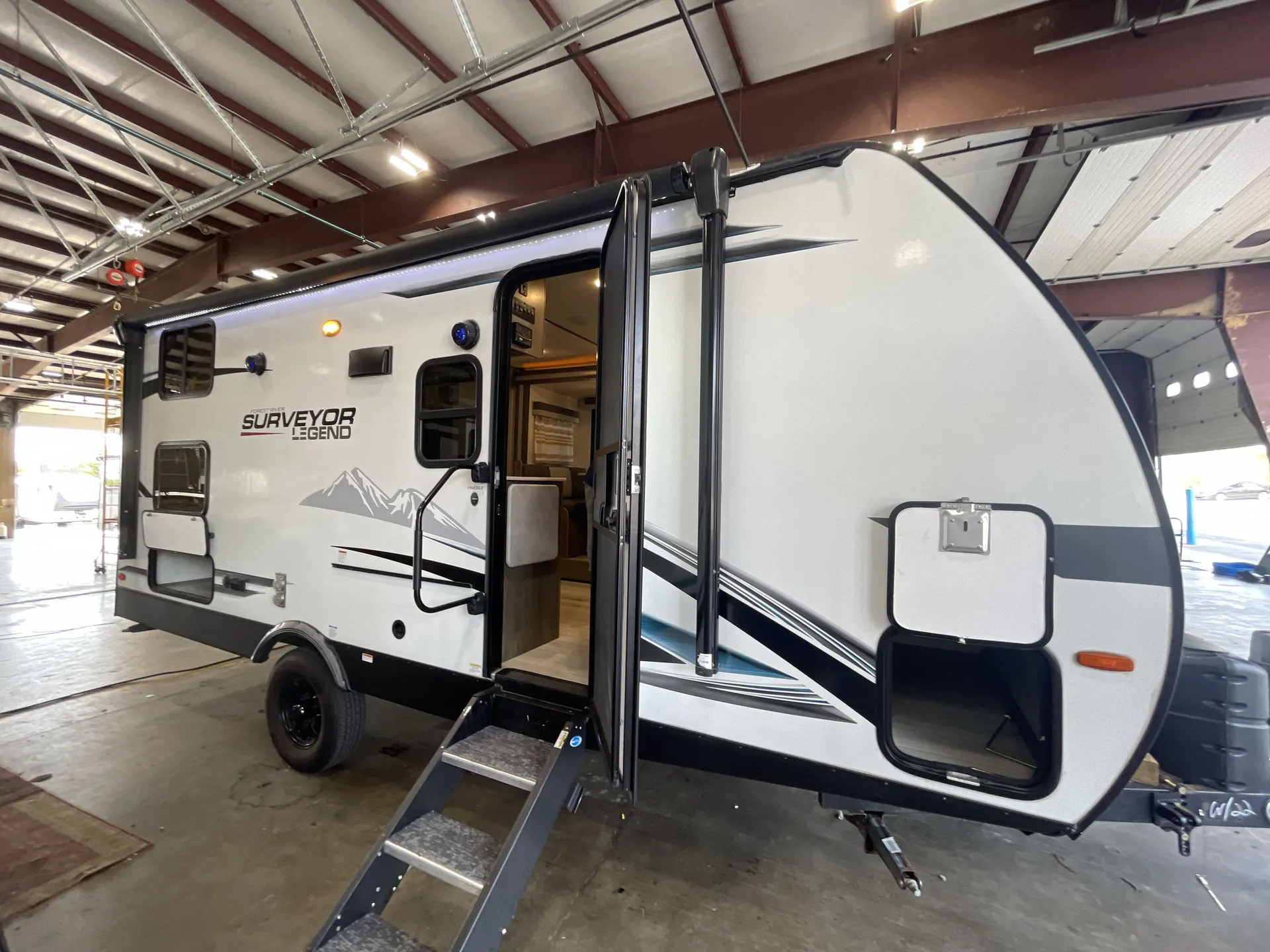 2022 Forest River Surveyor Legend 19MDBLE - Photo 2