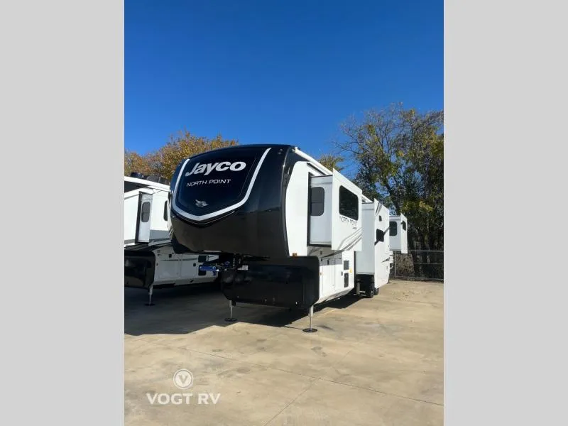 2026 Jayco North Point 382FLRB - Photo 3