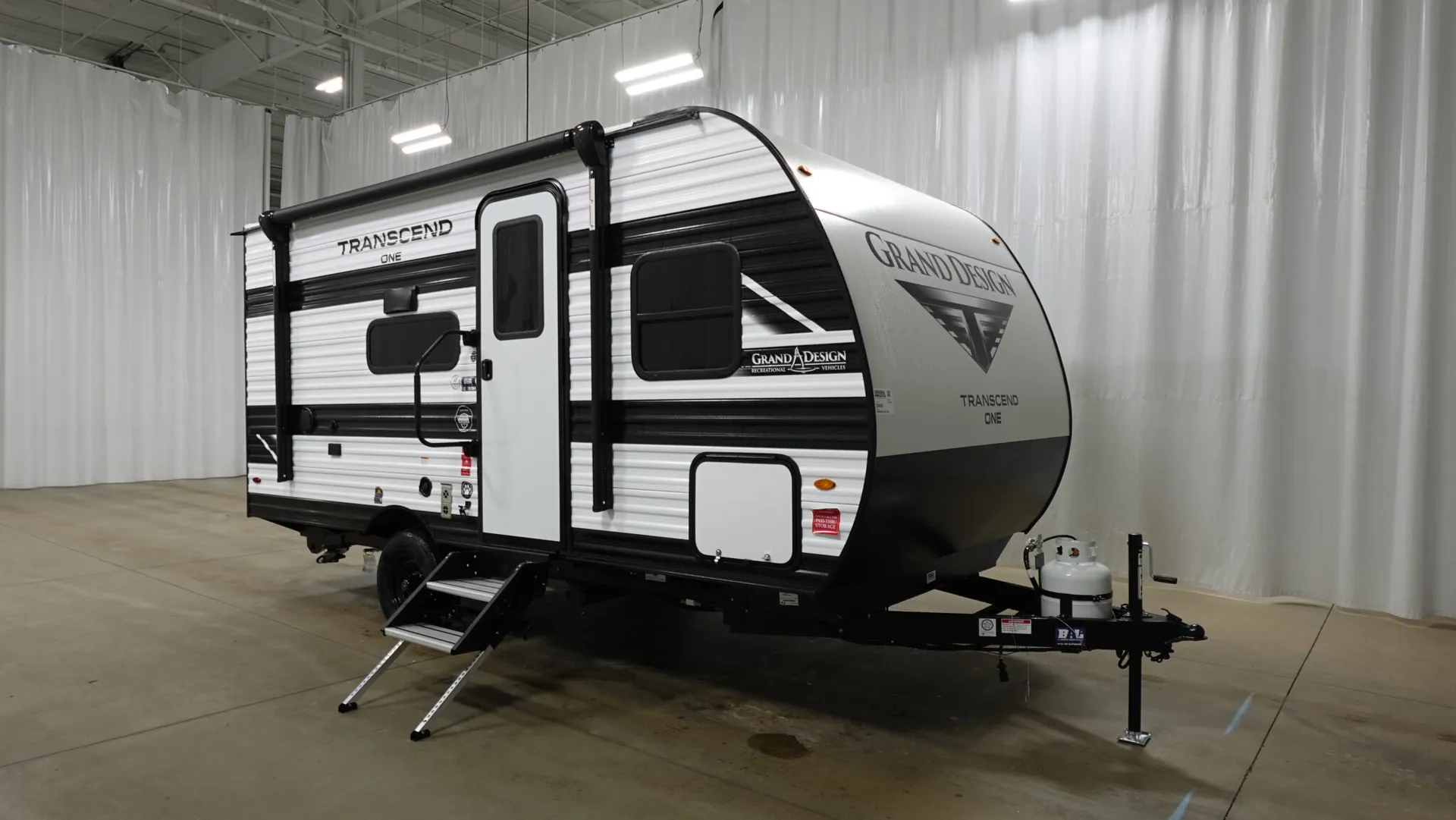 2026 Grand Design Transcend One 151BH - Photo 2