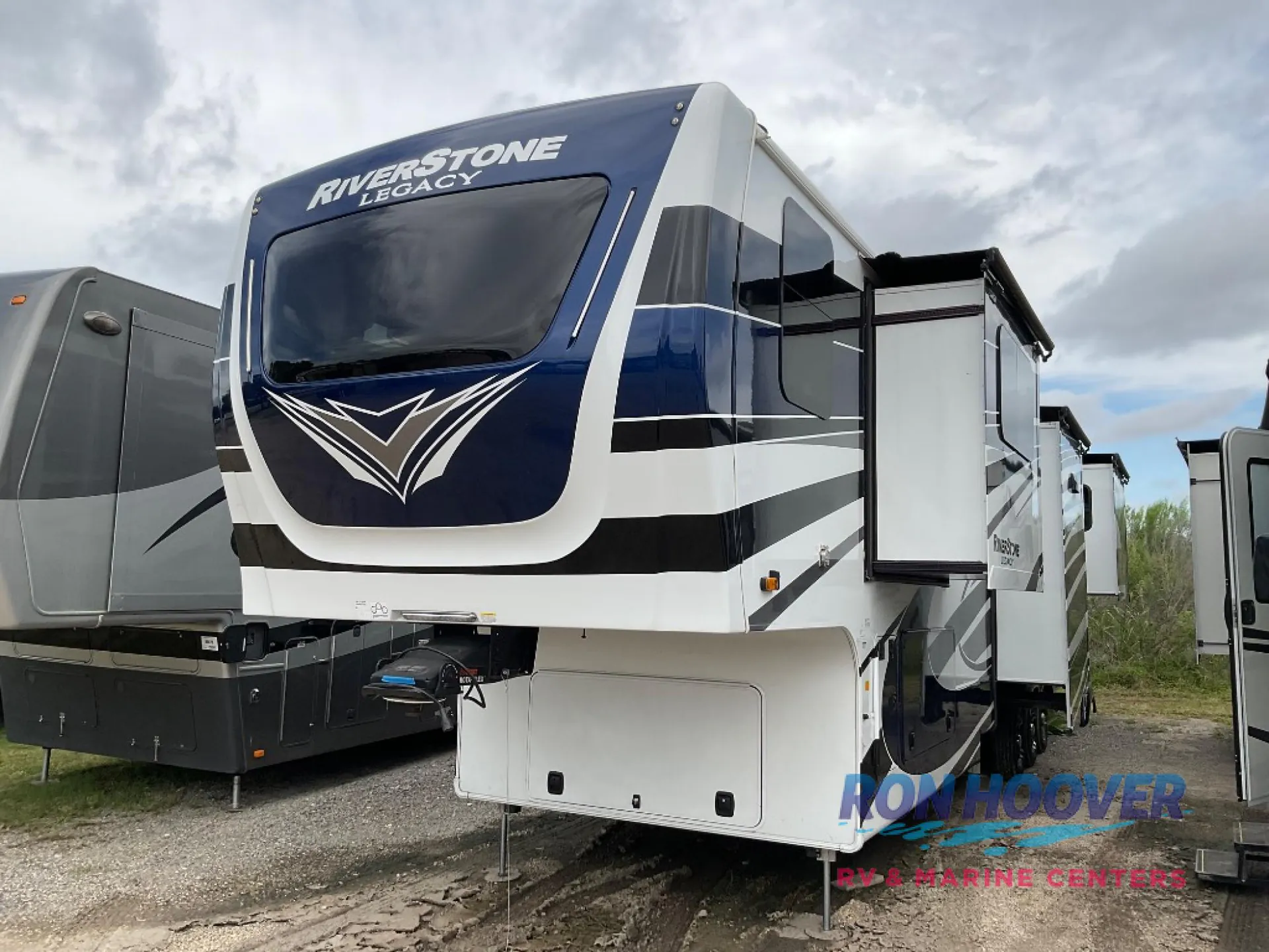 2024 Forest River RiverStone 425FO - Photo 2