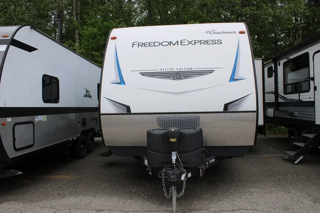 2020 Coachmen Freedom Express Ultra Lite 287BHDS - Photo 4