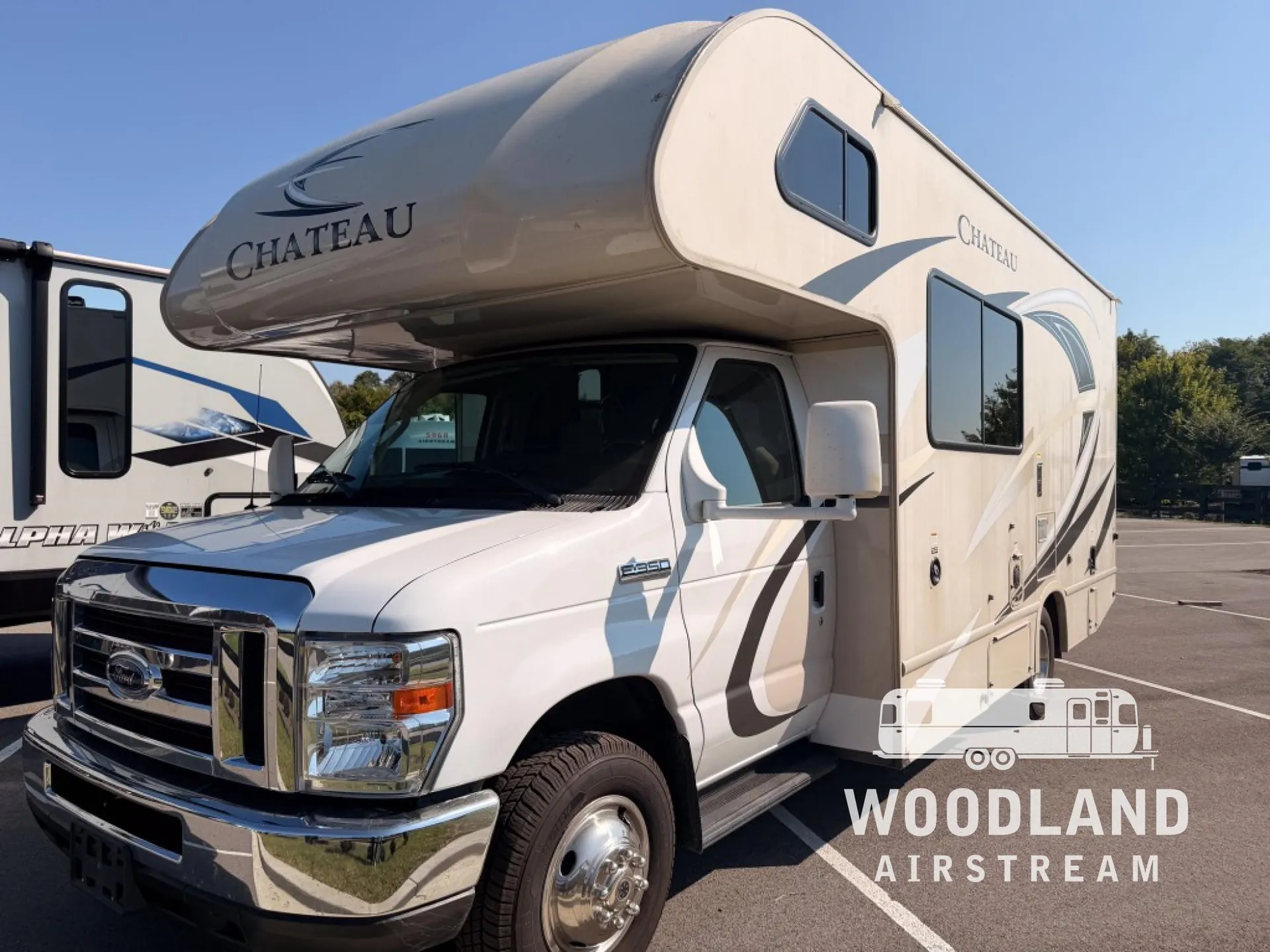 2018 Thor Motor Coach Chateau 22E - Photo 3