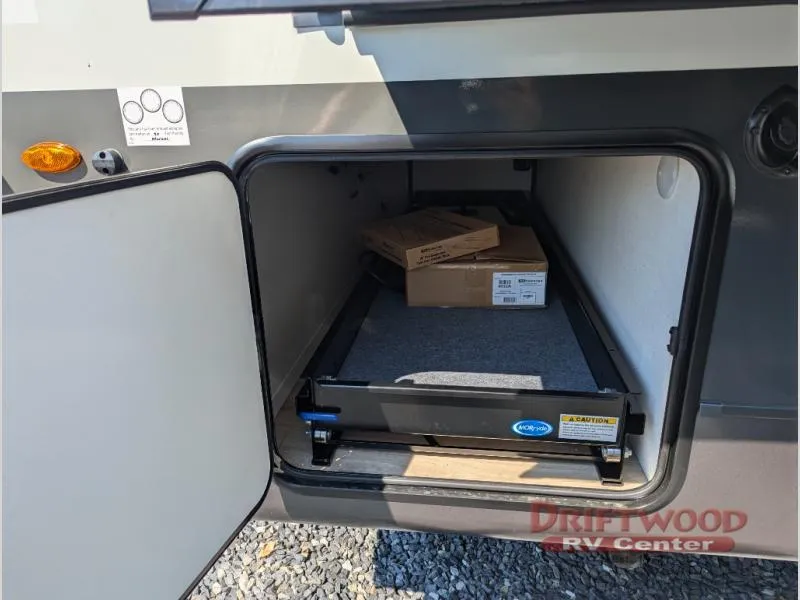 2026 Forest River Rockwood Mini Lite 2513S - Photo 4