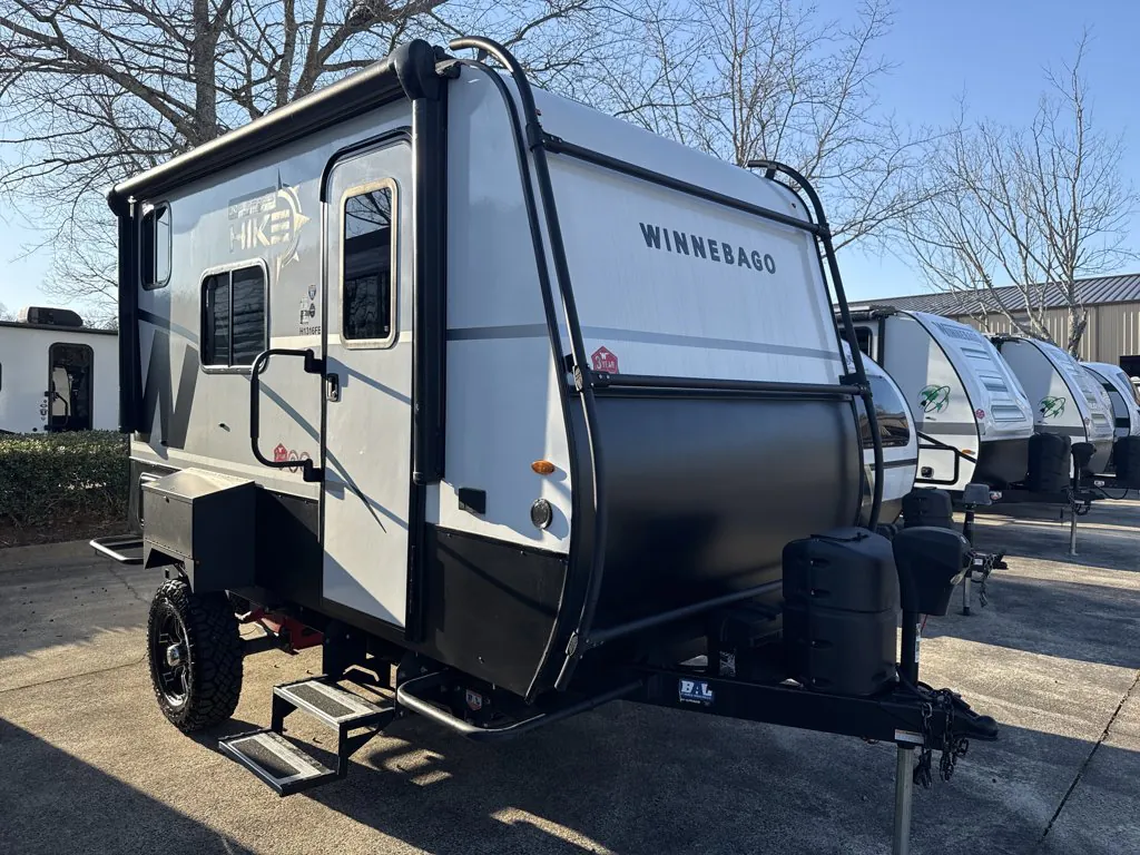 2023 Winnebago Hike 100 H1316FB - Photo 2
