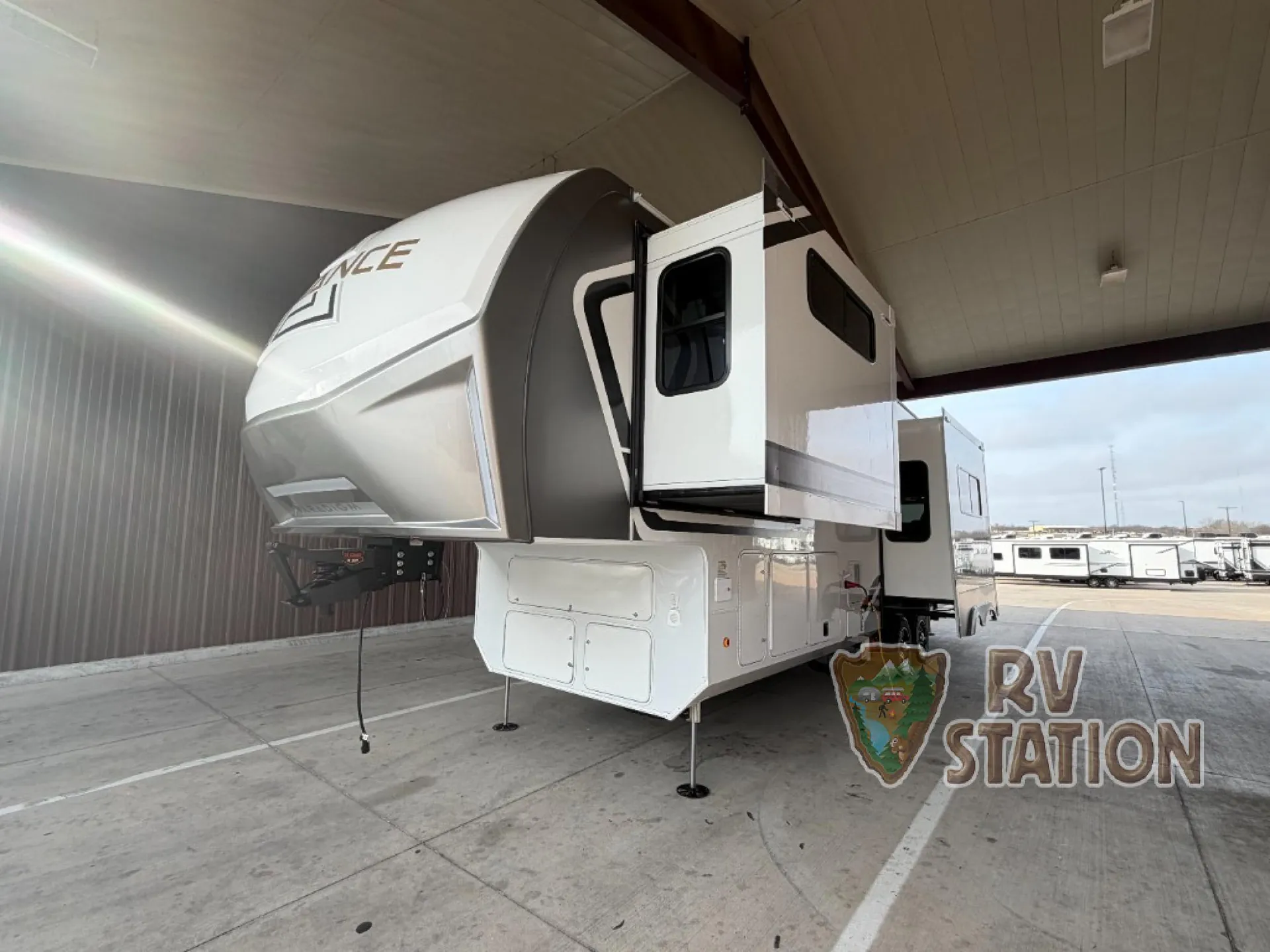 2026 Alliance RV Paradigm 312RK - Photo 2