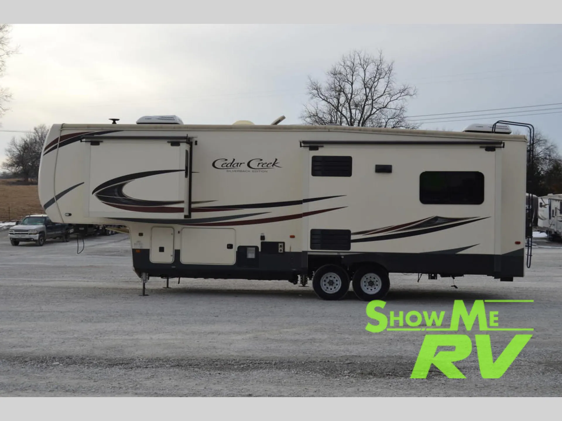 2021 Forest River Cedar Creek Silverback 29RW - Photo 3