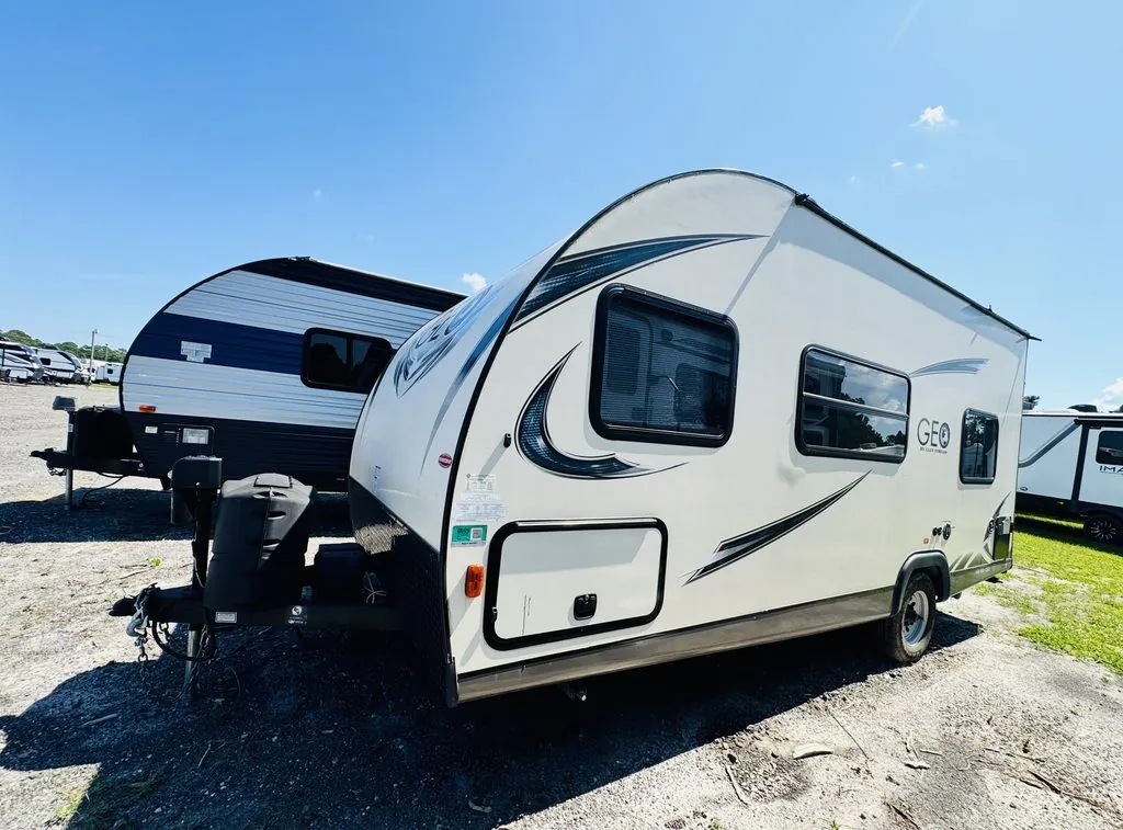 2018 Gulf Stream Geo SVT 18RBD - Photo 4