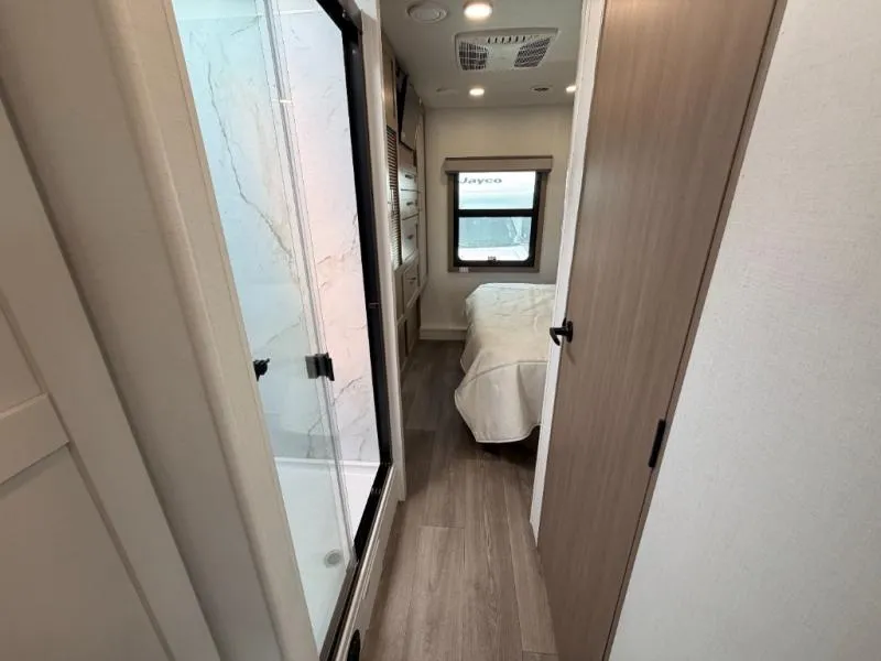 2027 Jayco Greyhawk 29MV - Photo 4